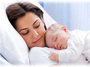 Что взять из медикаментов для только что родившей девушки